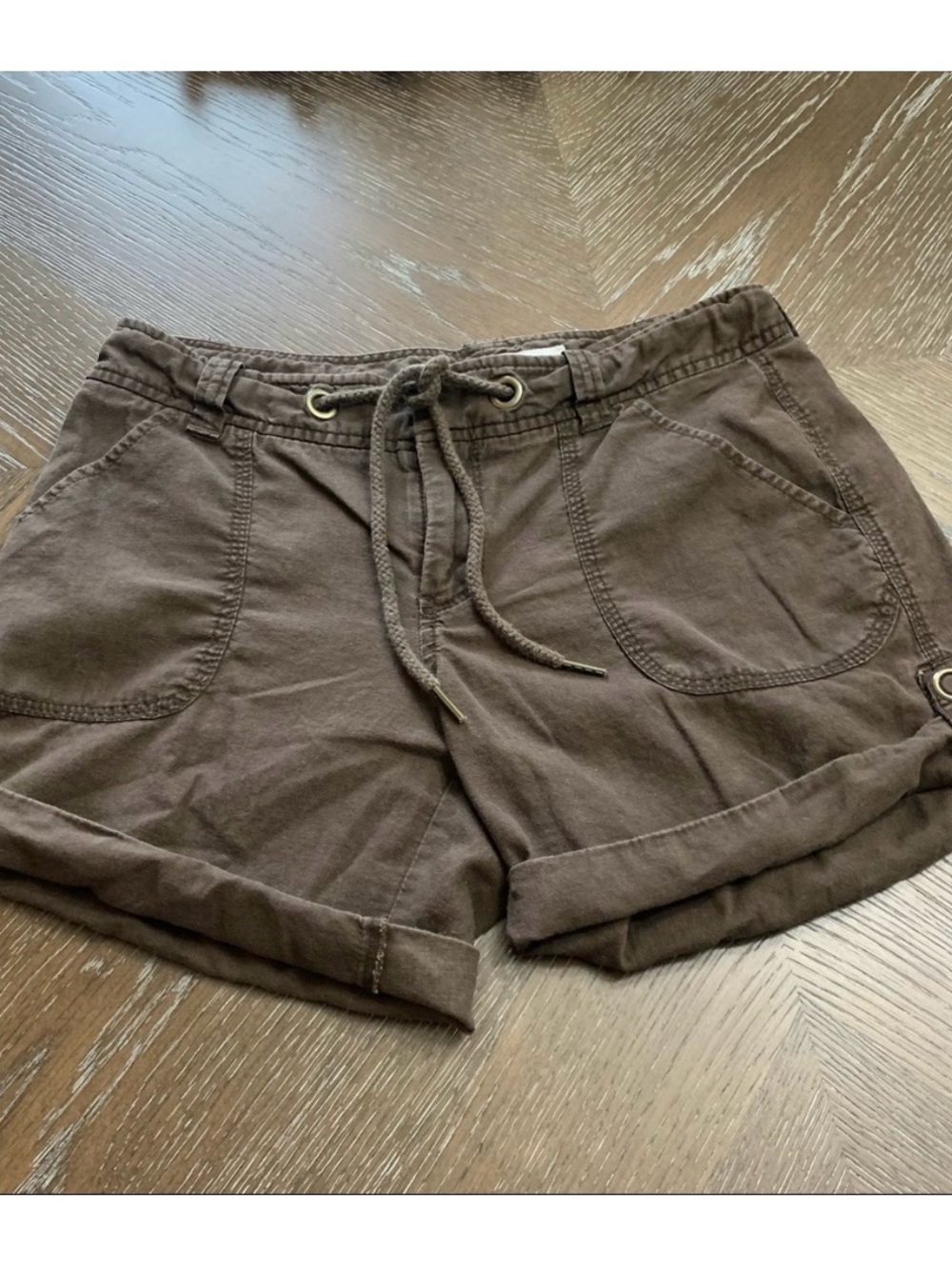 Old Navy mid rise brown shorts